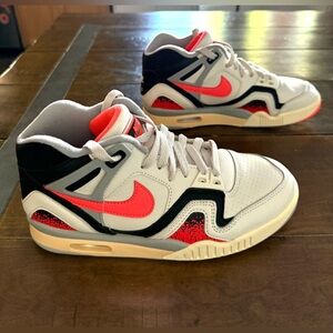 Nike Air Tech Challenge II 2 Hot Lava, size 7.5 M / 9 W